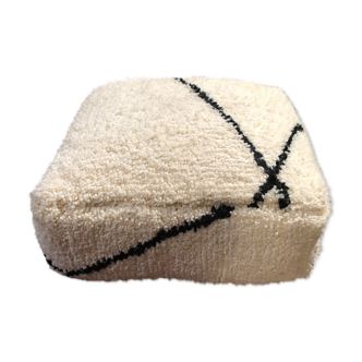 Berber pouf