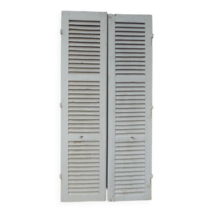 Volets anciens en bois