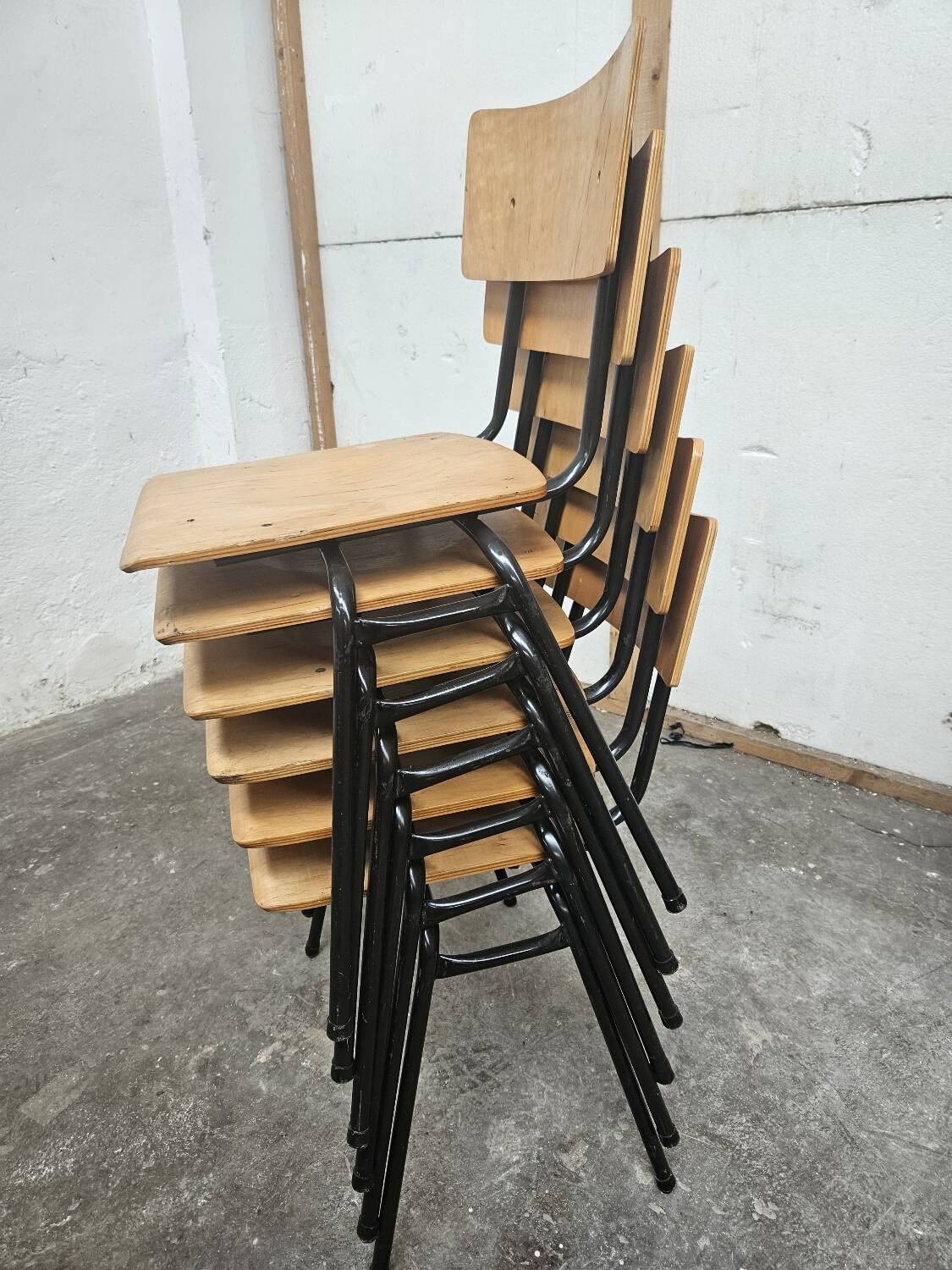 Lot of 6 bistro chairs from the 1980s