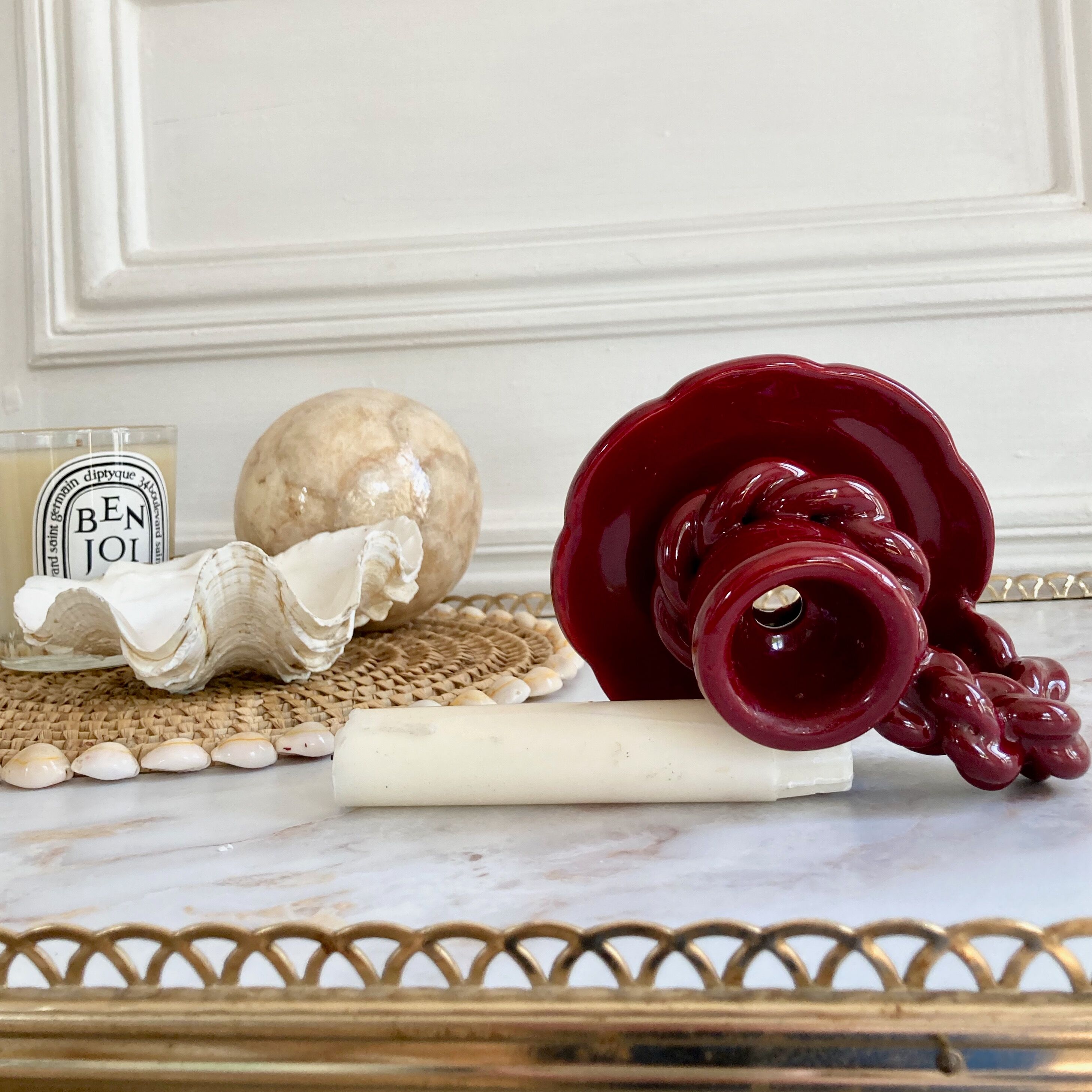 Flower hand candle holder