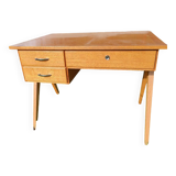 Scandinavian desk with compass feet
