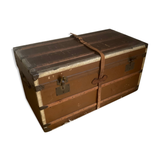 Travel trunk of the 20th