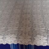 Cover crochet bed