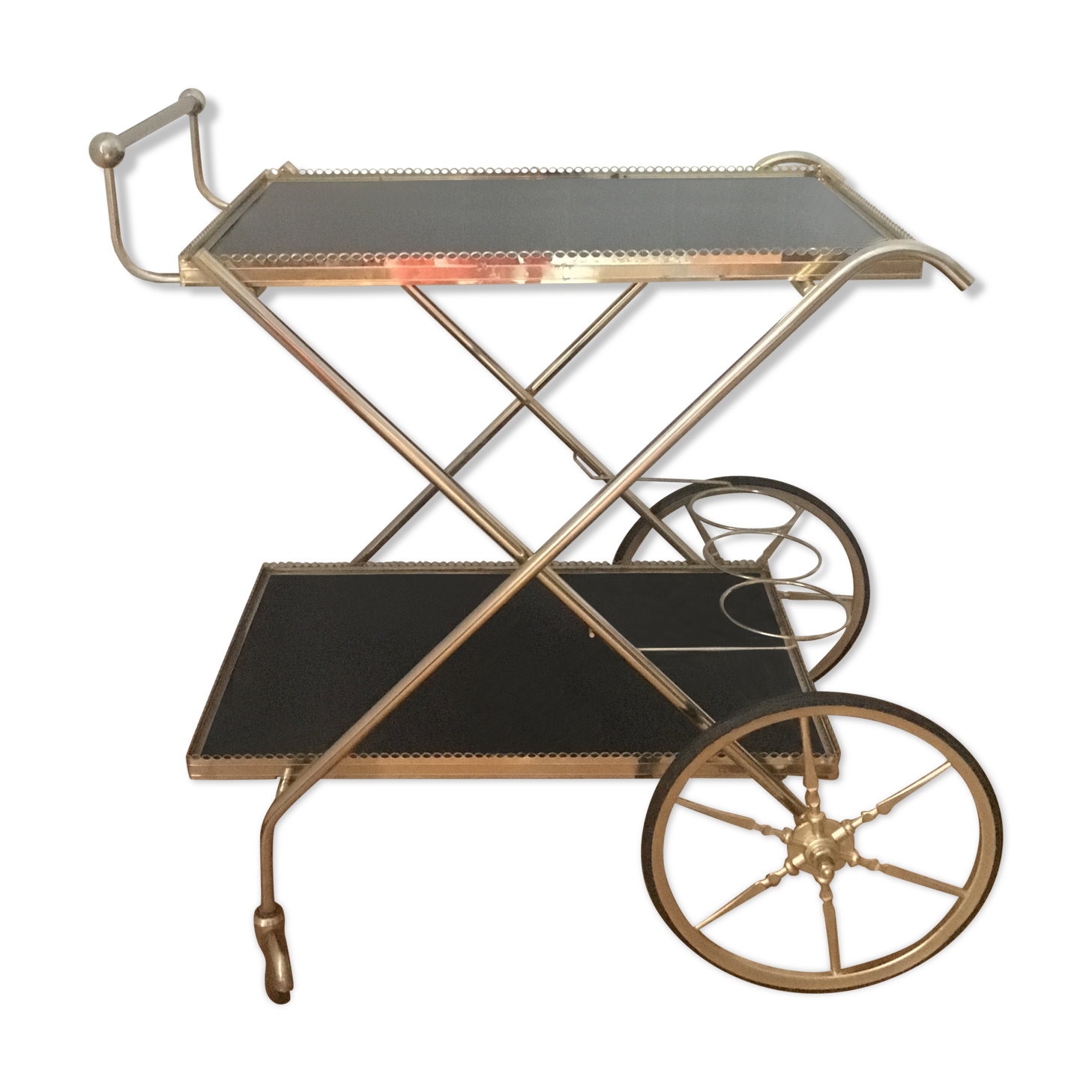 Vintage gold rolling dessert