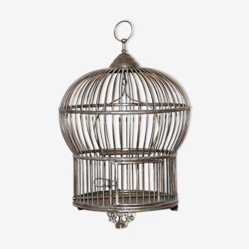 Metal bird cage