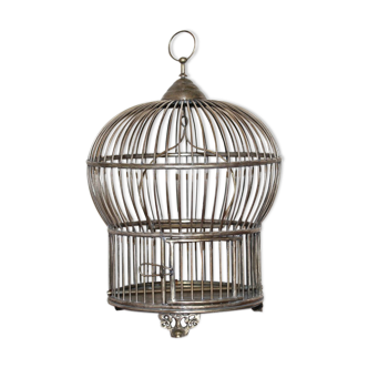 Metal bird cage