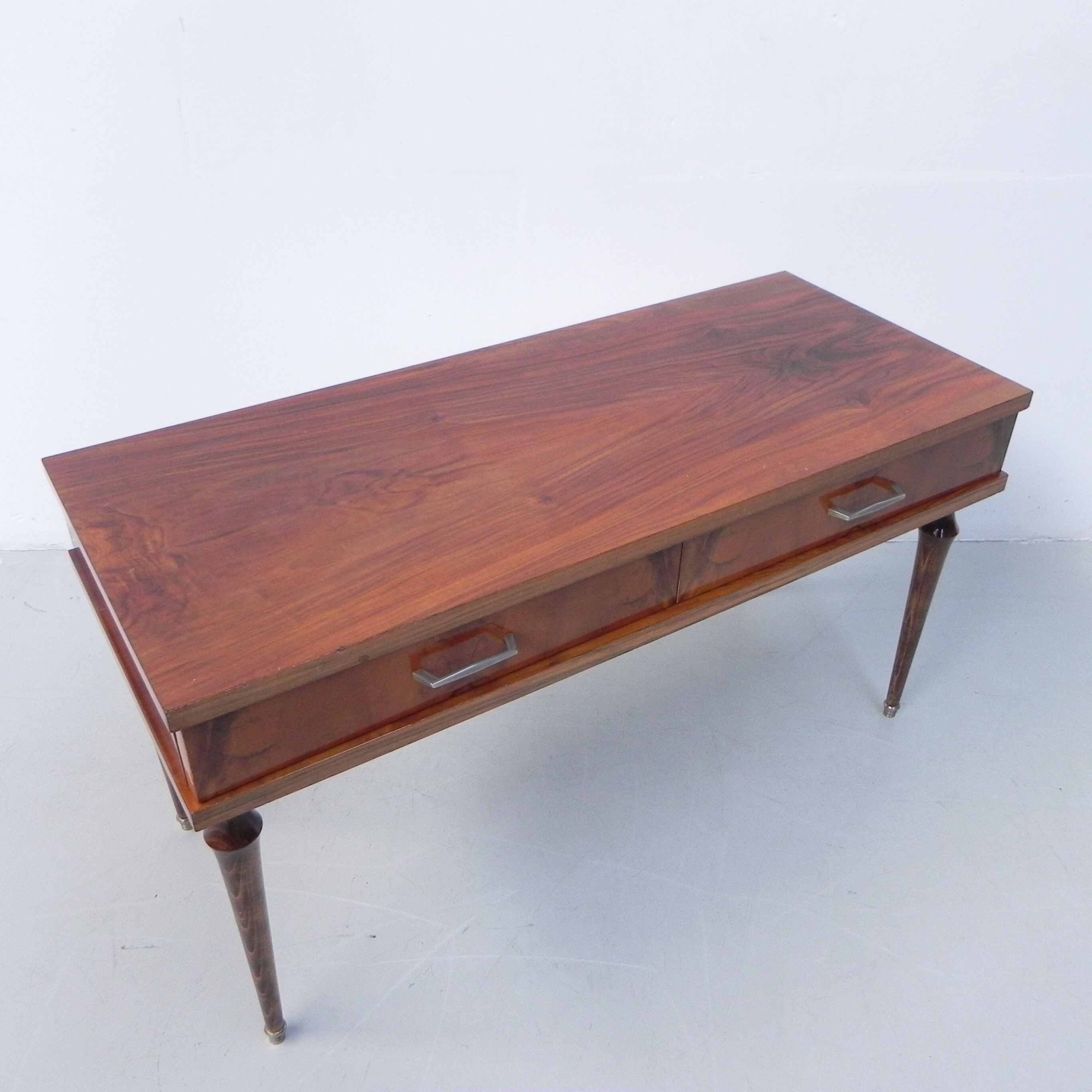 Bureau bas vintage avec 2 tiroirs NF ameublement
