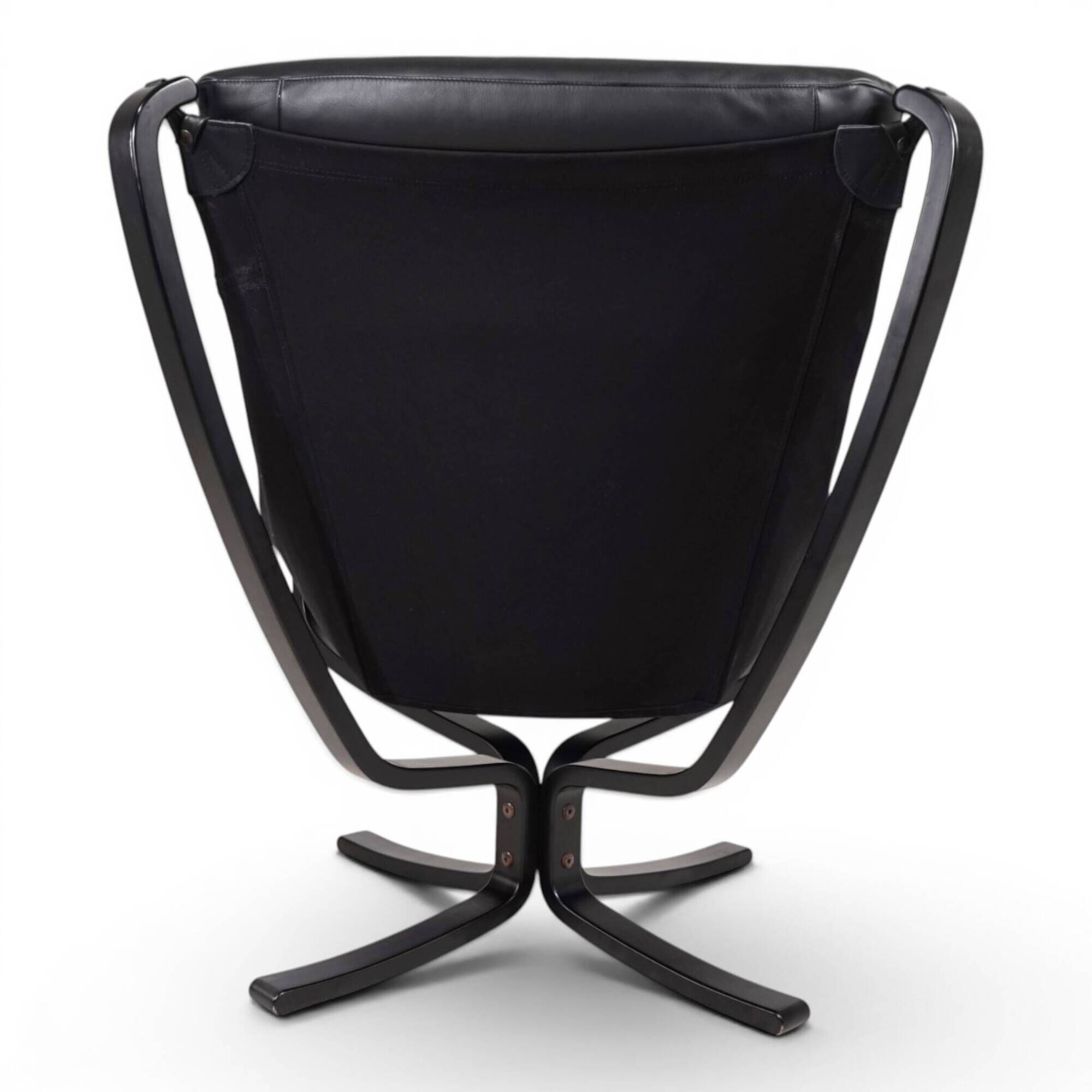 Poltrona Frau Viking Leather Lounge Chair by Sigurd Resell, 1970