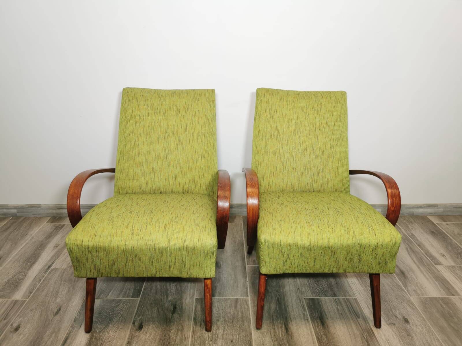 Vintage Armchairs by Jaroslav Smidek, 1960s, Set of 2
