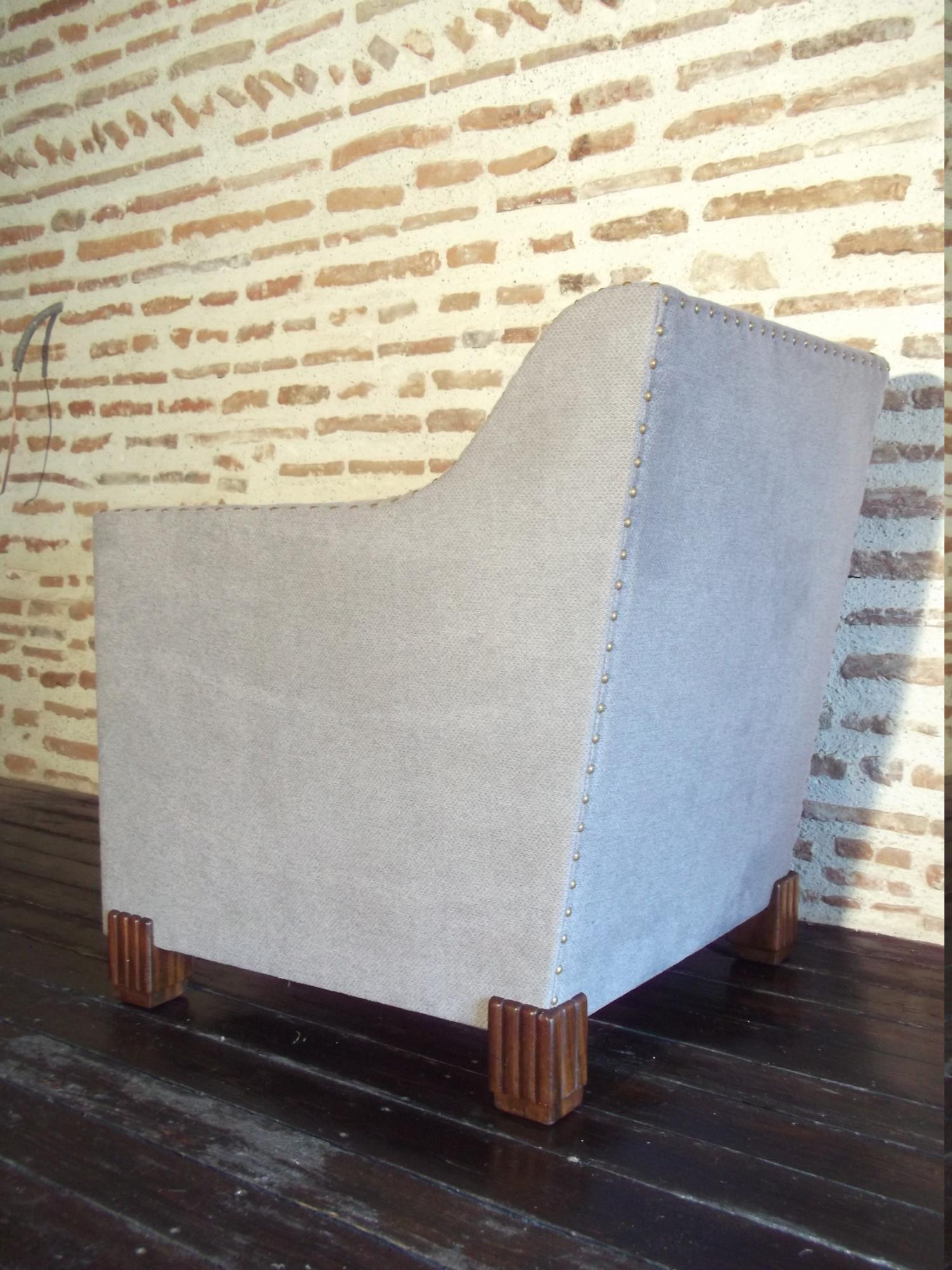 Art Deco chair with otoman