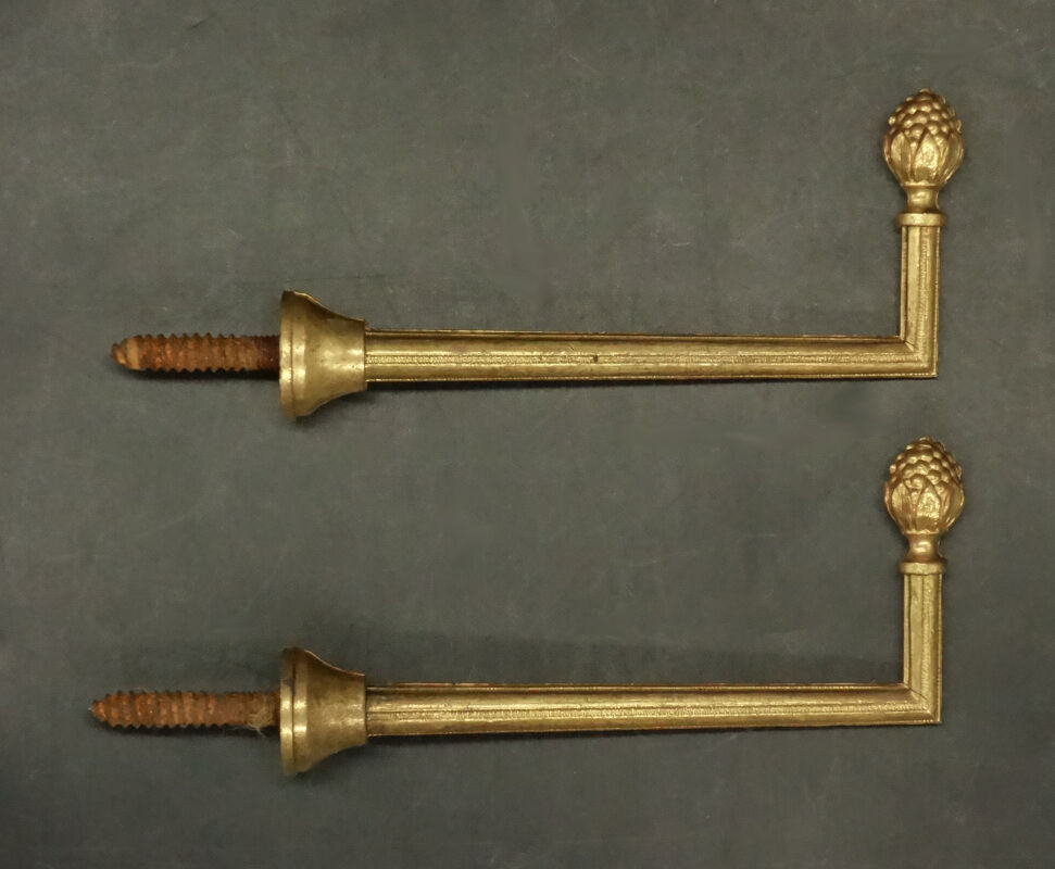 Pair of embrasses Louis XVI style