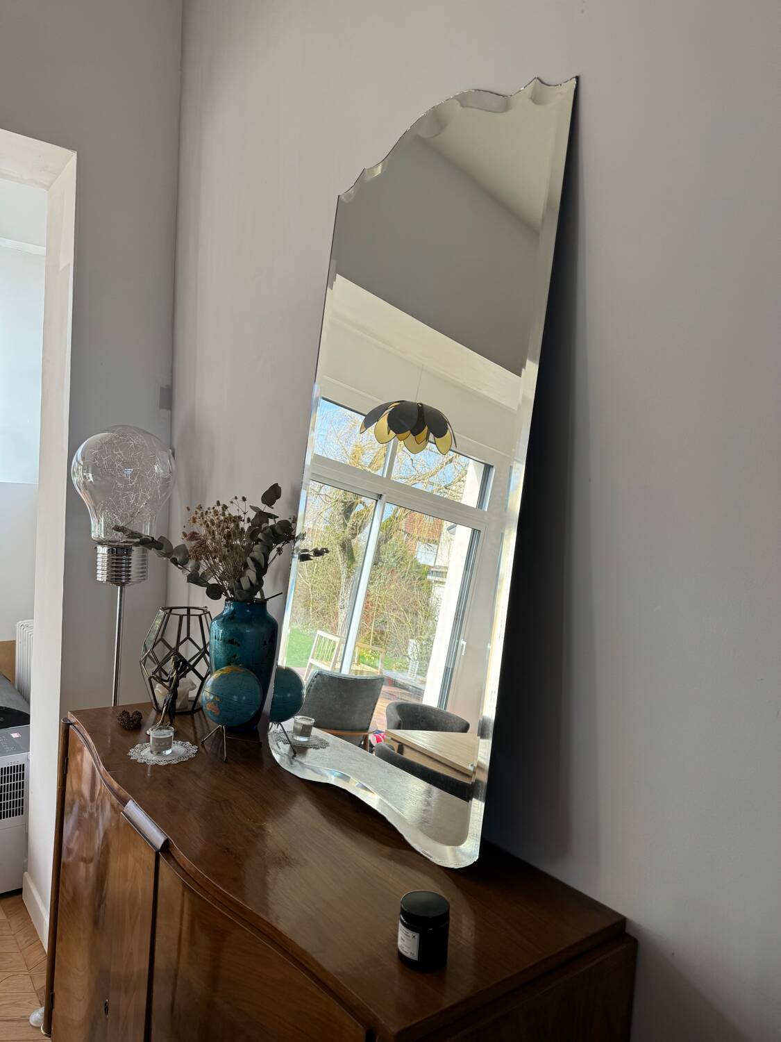 NM beveled mirror
