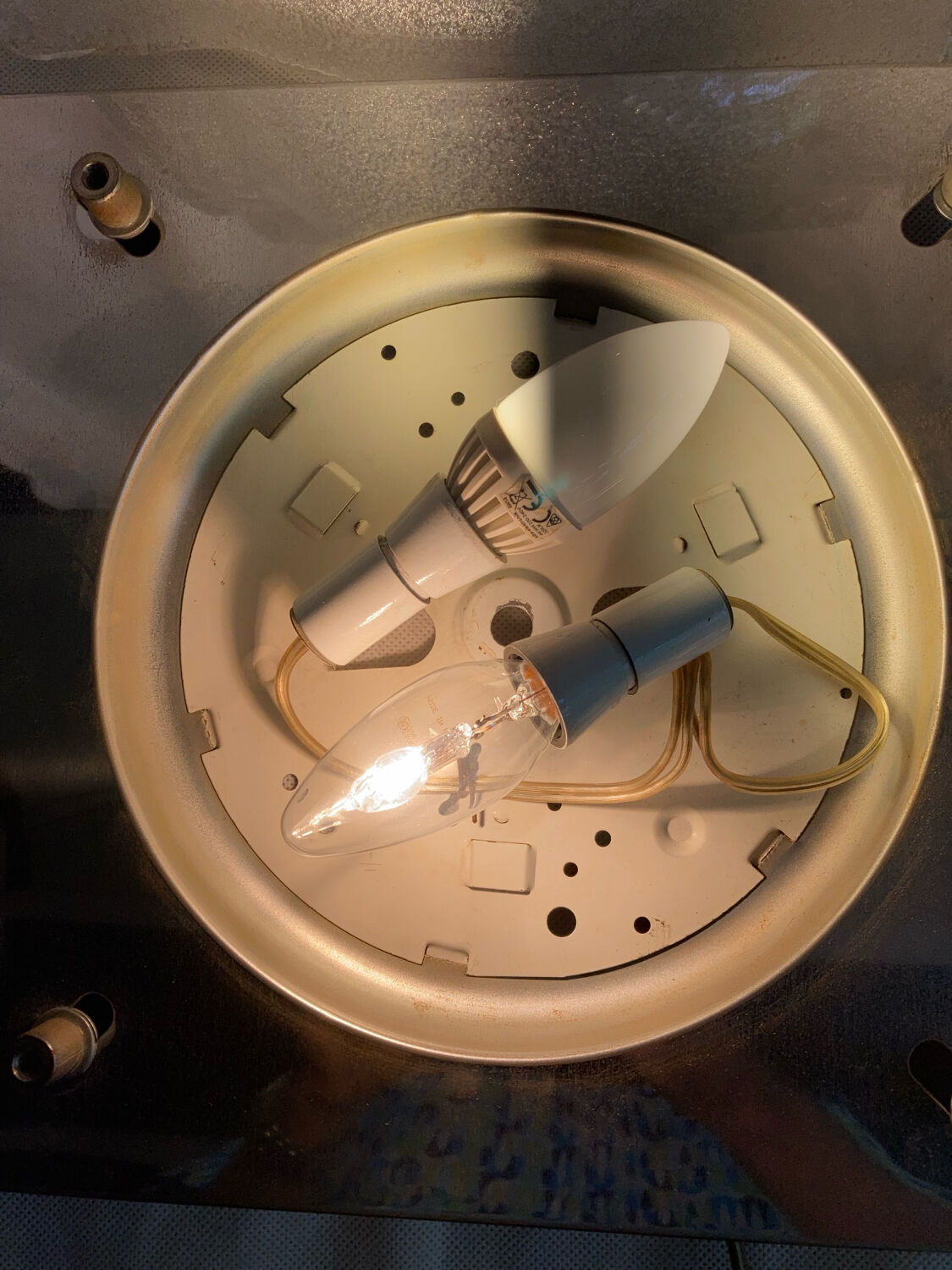 Vintage 70's wall light in white Murano glass