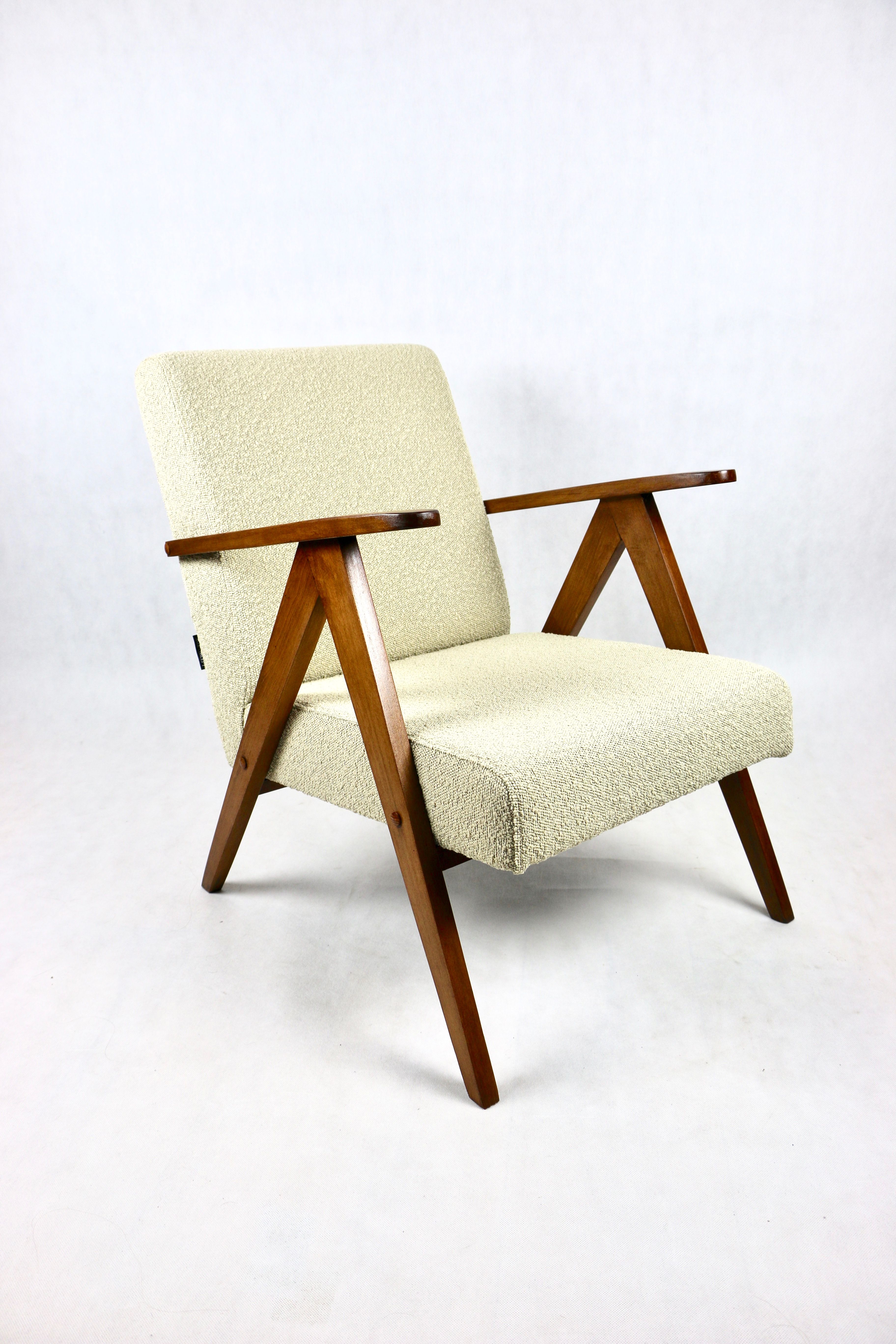 Vintage Beige Boucle and Rosewood Model like B-310 Lounge Chair, 1970s
