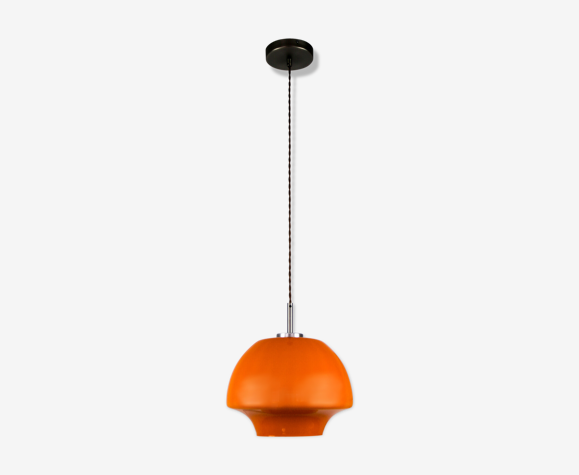 Suspension en verre orange du milieu du siècle