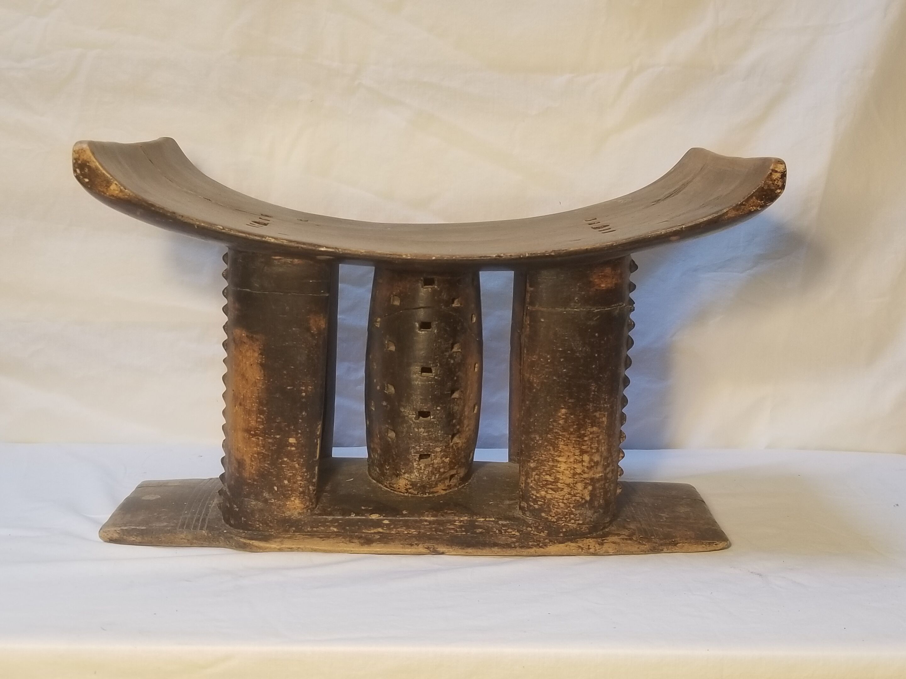 Ancient Ashanti Stool - Ghana early twentieth century