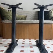 Table de bistrot pieds art deco et Formica
