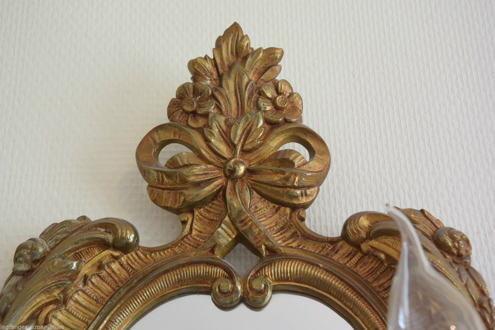 Authentic applied wall Louis XVI