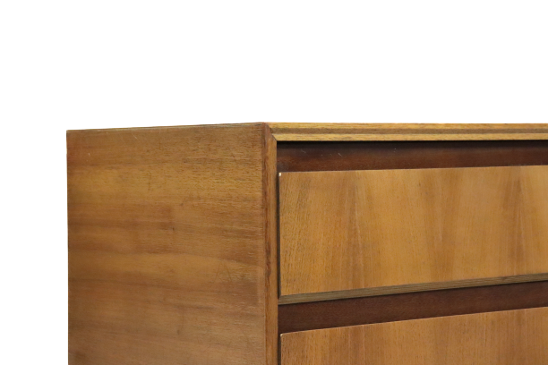 Vintage Meredew chest of drawers