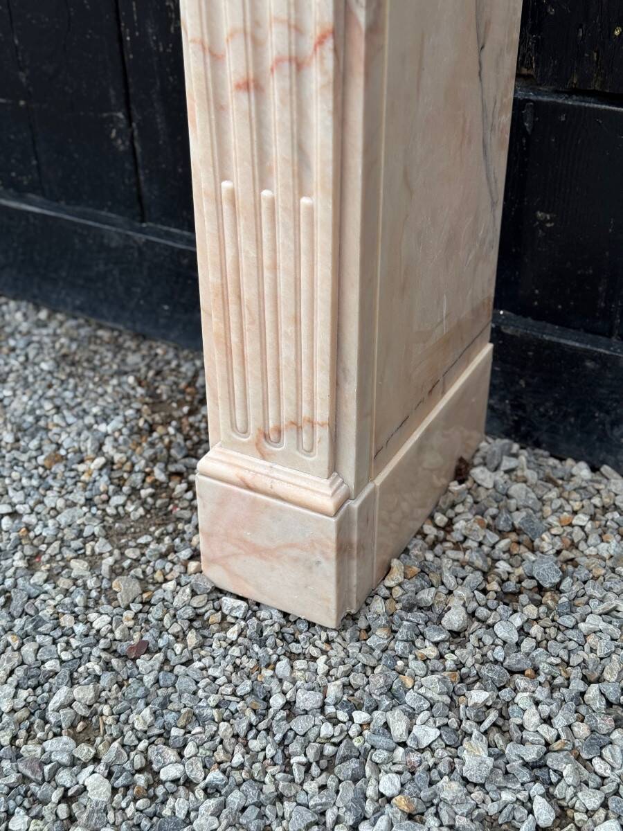 Louis XVI style fireplace in pink marble, circa 1920