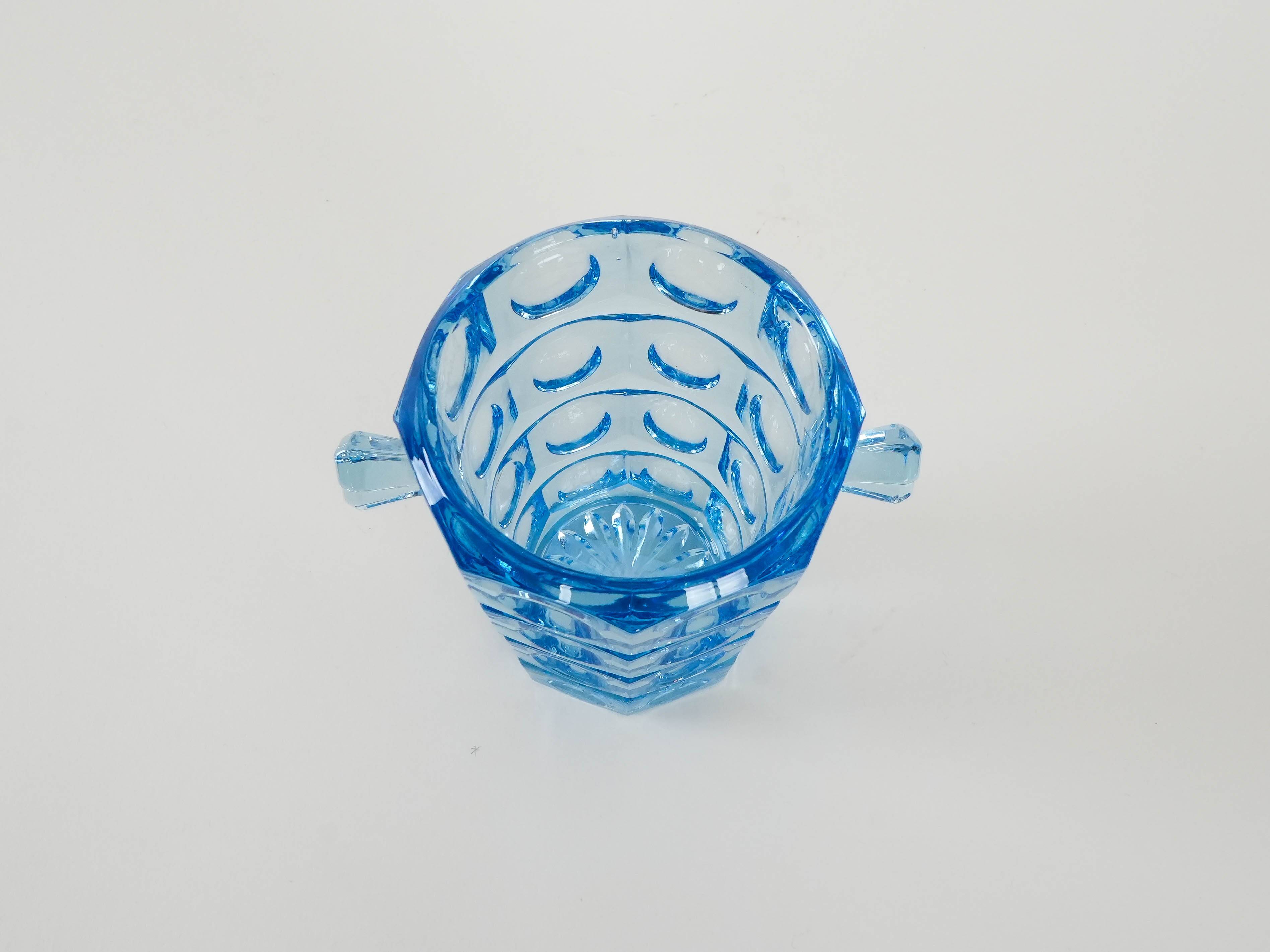 Ice bucket Rosice, Czech design, 1950s, manufacturer: Sklo Union, designer: