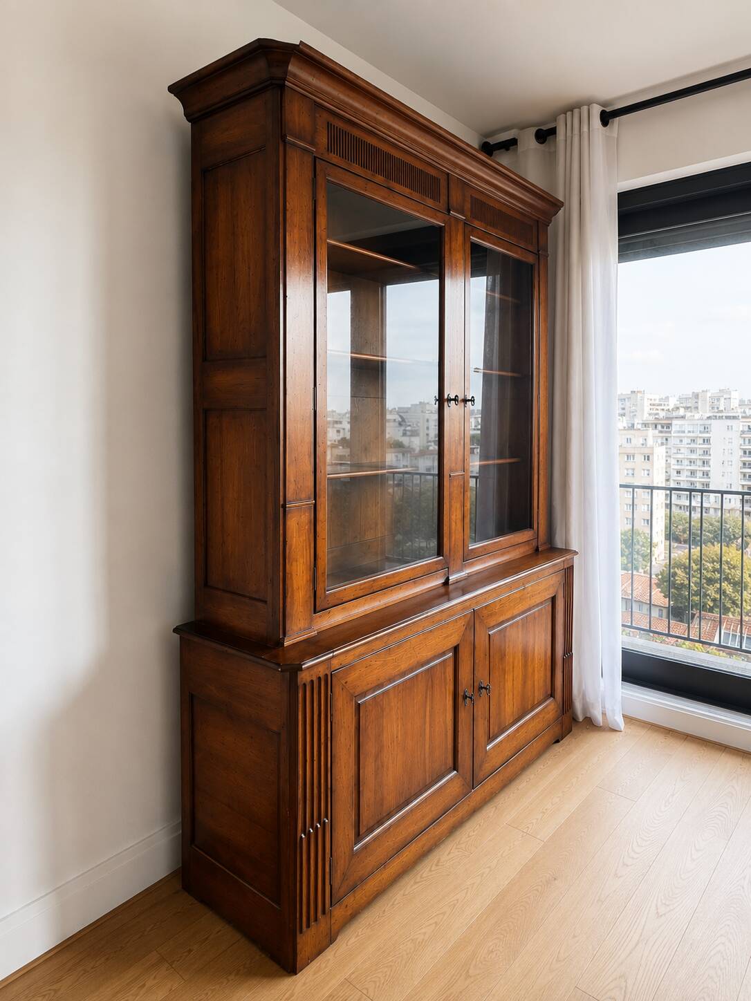 Display cabinet / glass bookcase Roche Bobois in cherry wood – 2 sections