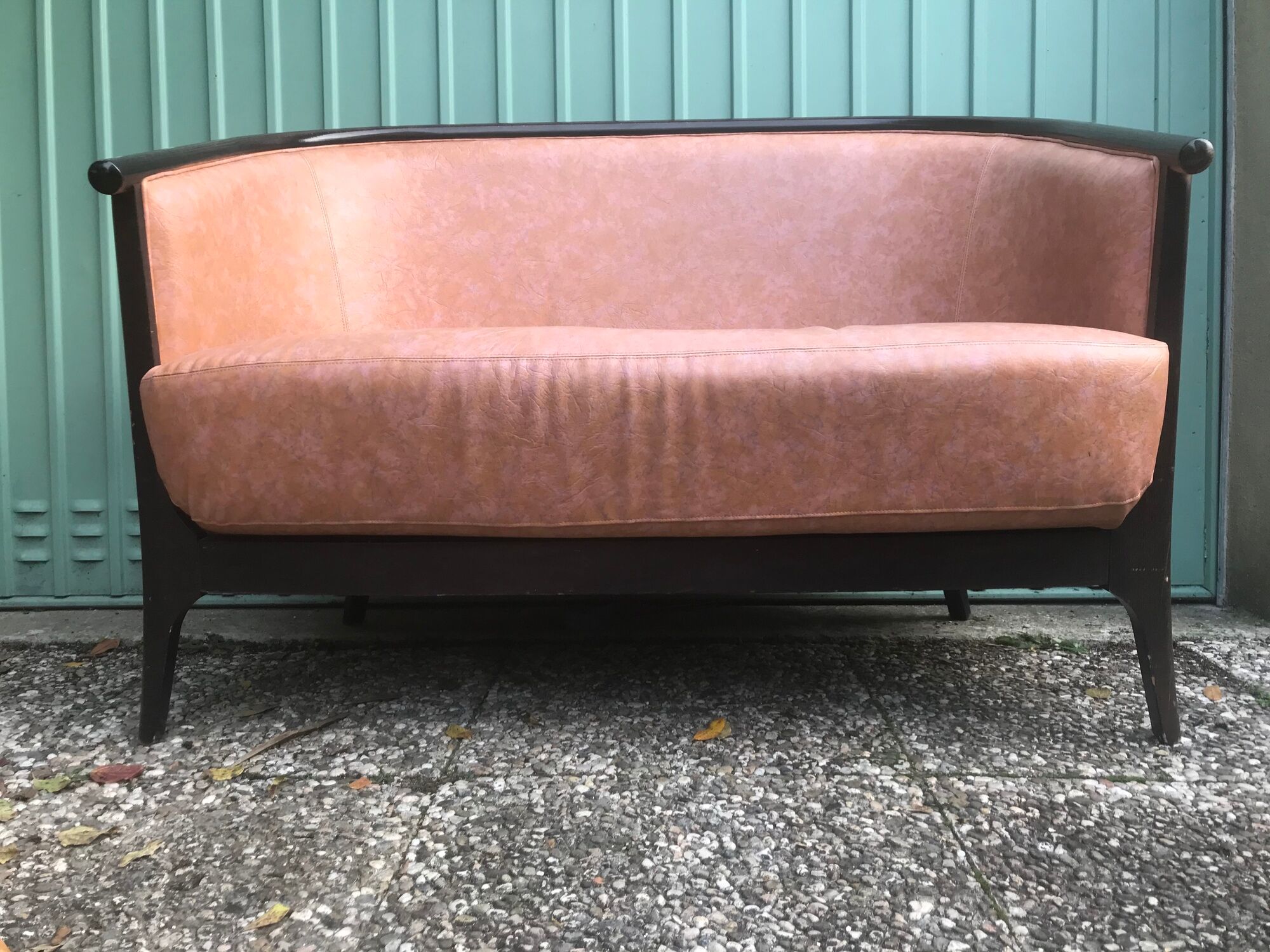 Lot of 2 armchairs and a sofa from Baumann in black wood and marble rose leather