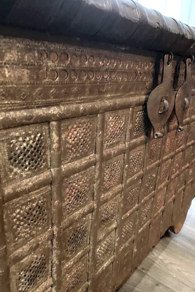 Indian furniture, antique Indian trunk, antique Indian chest