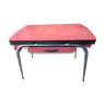 Table en formica rouge