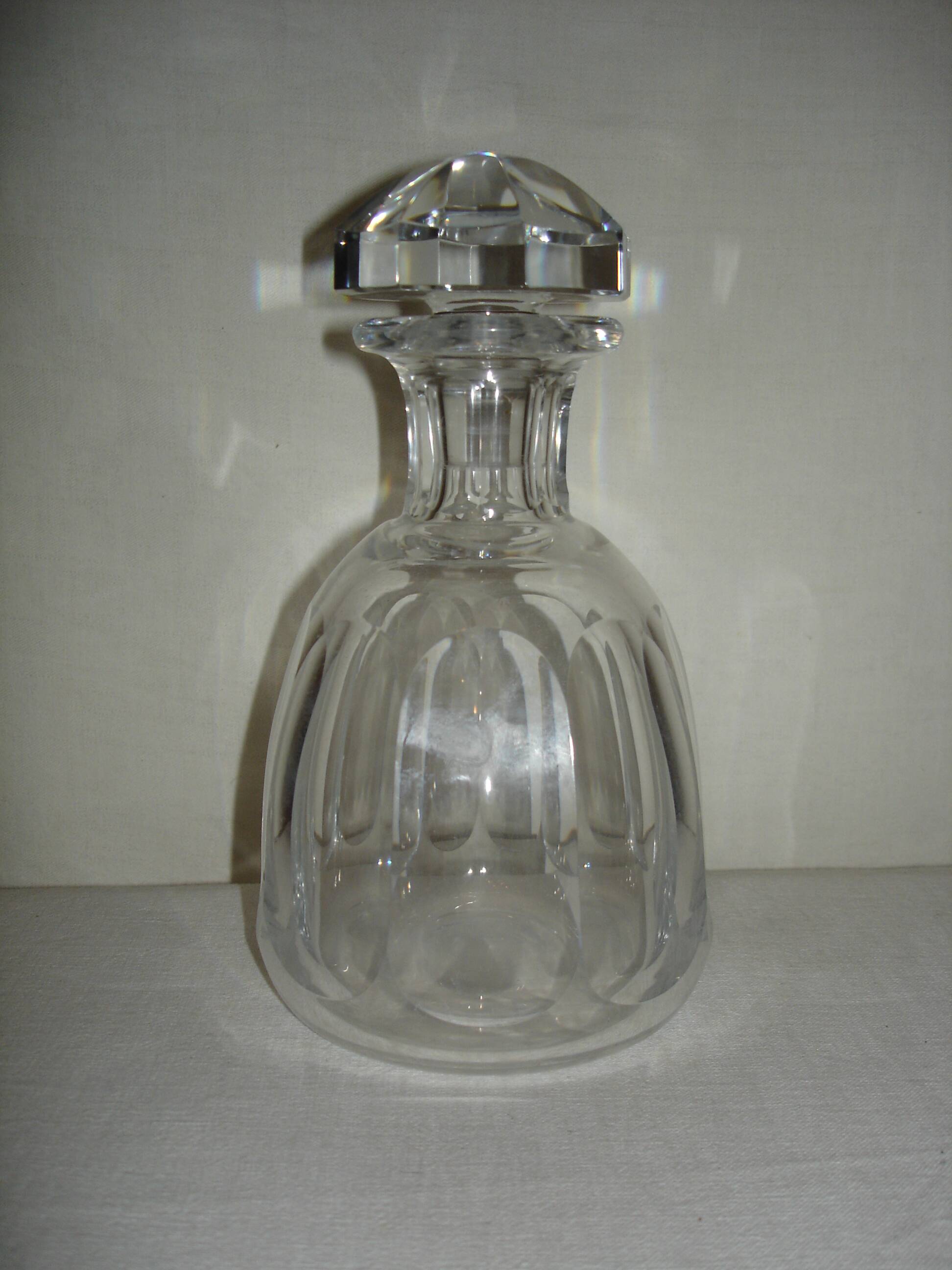 Baccarat valancay carafe + 10 crystal port glasses