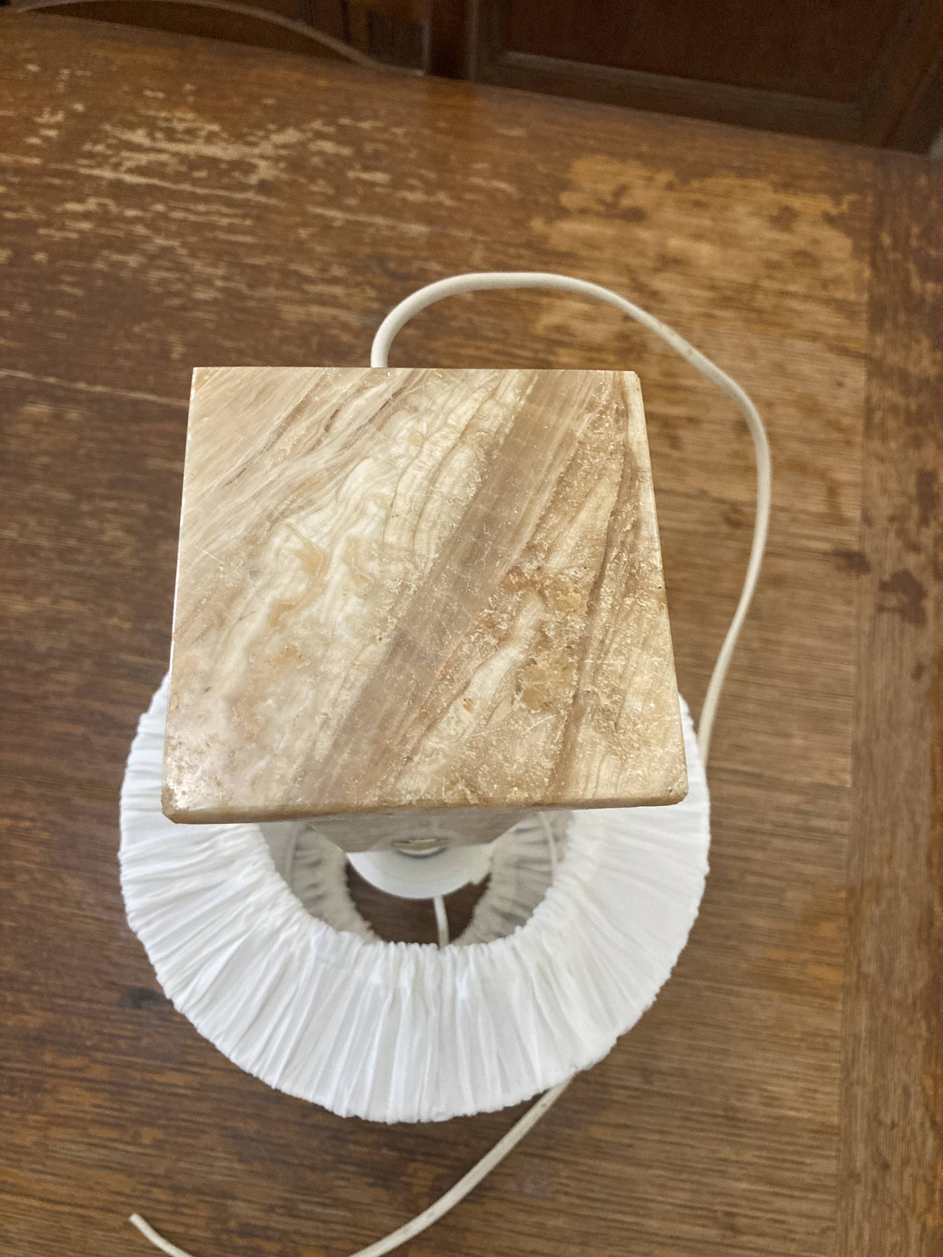 Modernist Table Lamp in Honey Onyx and Golden Maltese Cross - 1970s