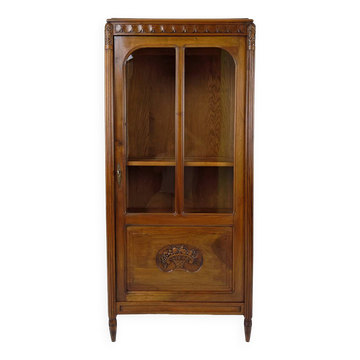 Vitrine Art Déco en noyer, France, Circa 1920