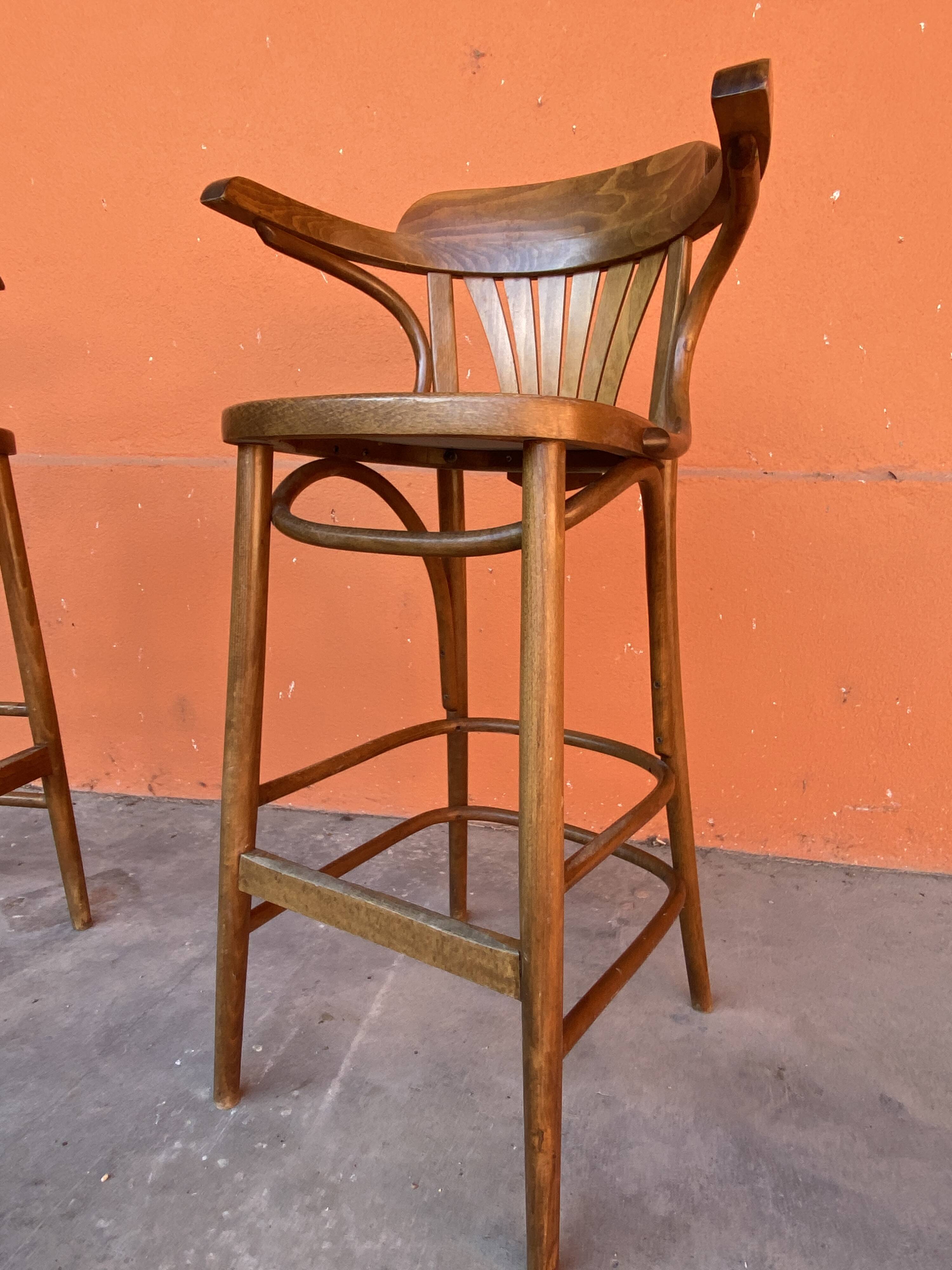 Set of 2 Bar Stools Restaurant Pub Tavern Curved Wood