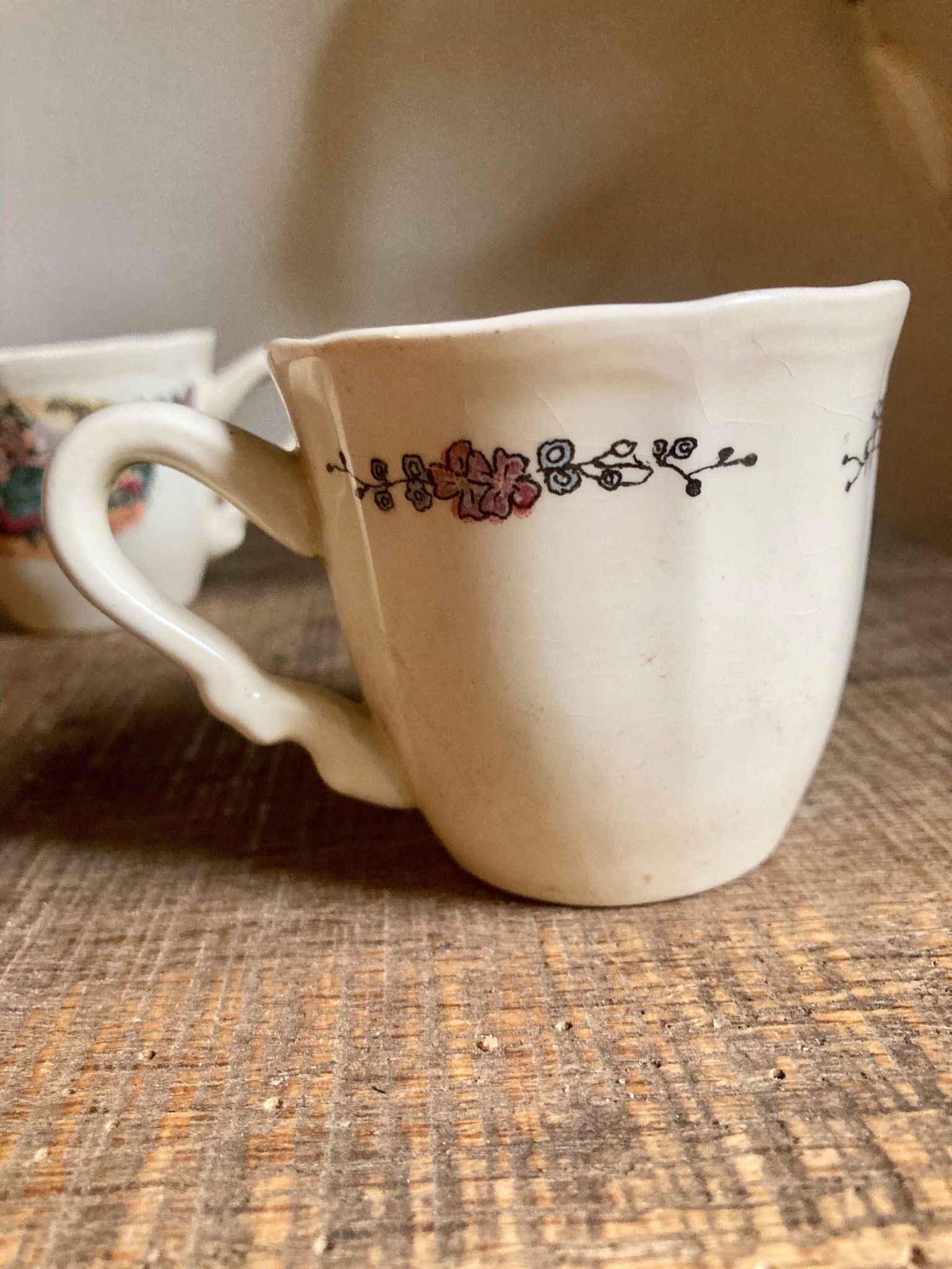 Lot de 2 tasses Sarreguemines