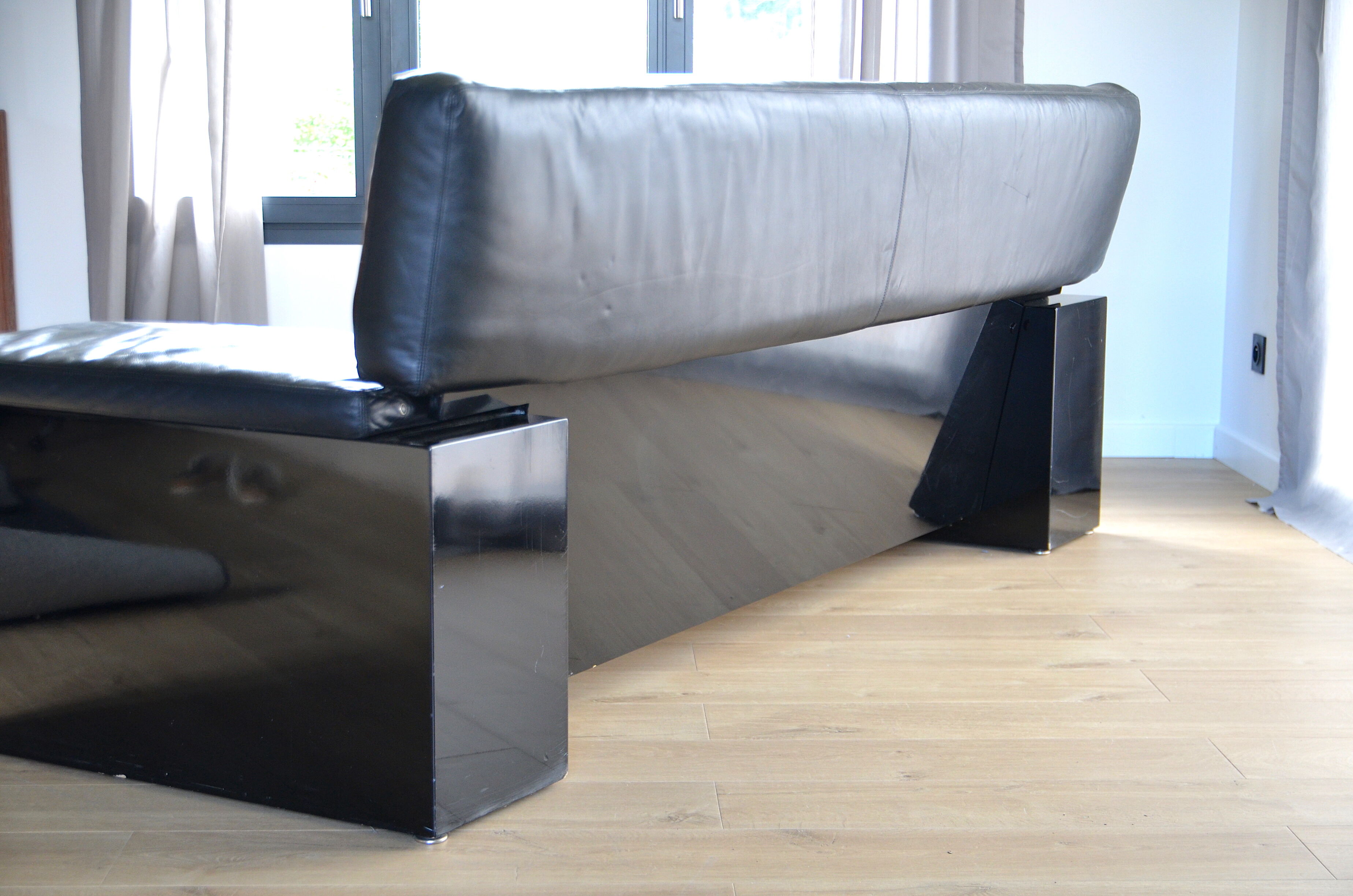 "Brigadier" sofa from Cini Boeri Knoll edition