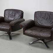 Pair of Vintage De Sede DS-31 Swivel Armchairs in Brown Leather