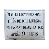 Utility enamelled plate