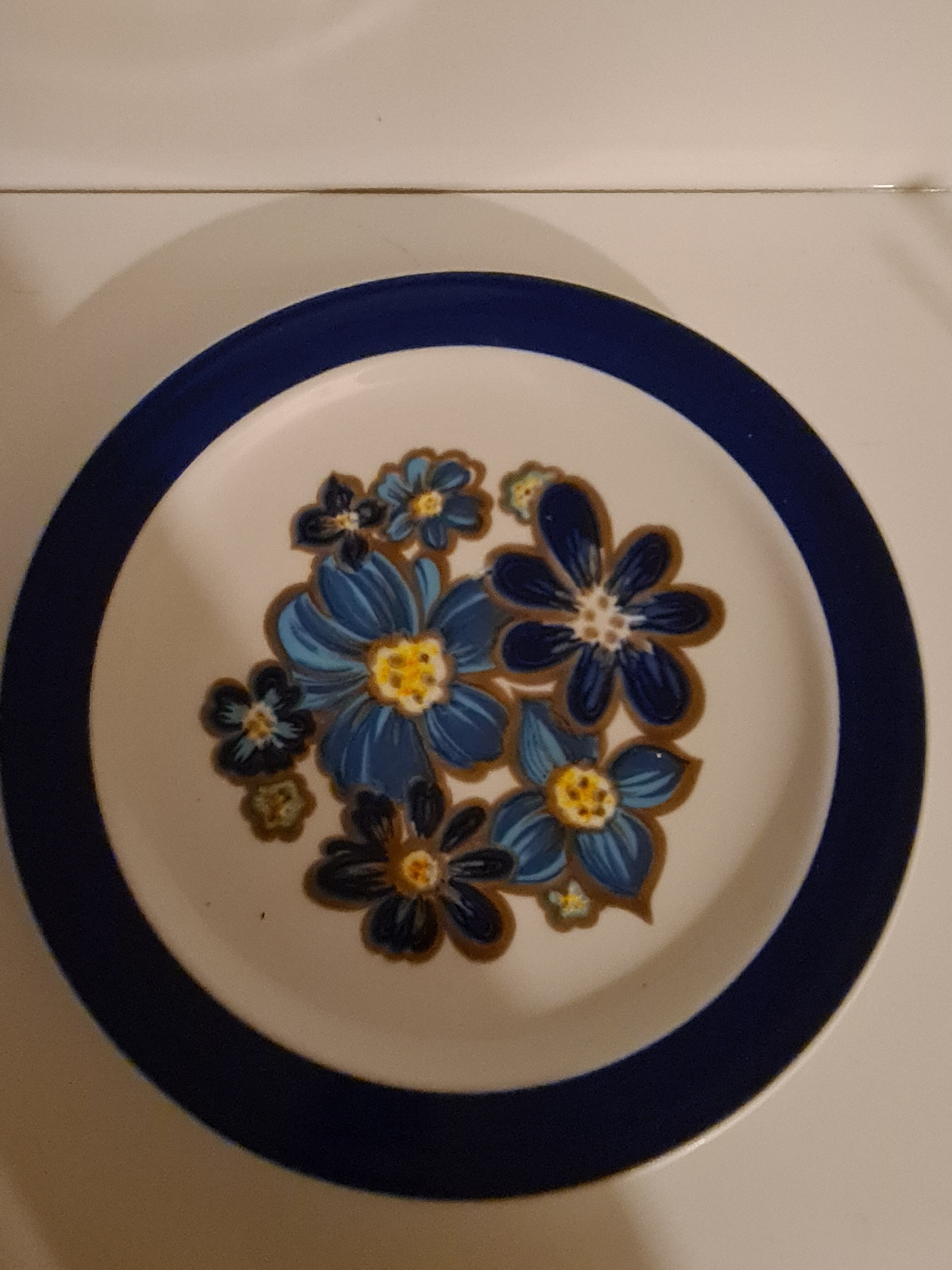 Faience Colditz Inglasur Lot 5 dessert plates blue flowers pattern