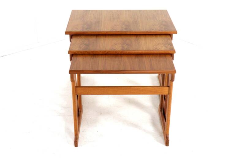 Trioh Denmark nesting tables 'Fugdal'