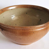 Stone Digan sandstone salad dish in La Borne