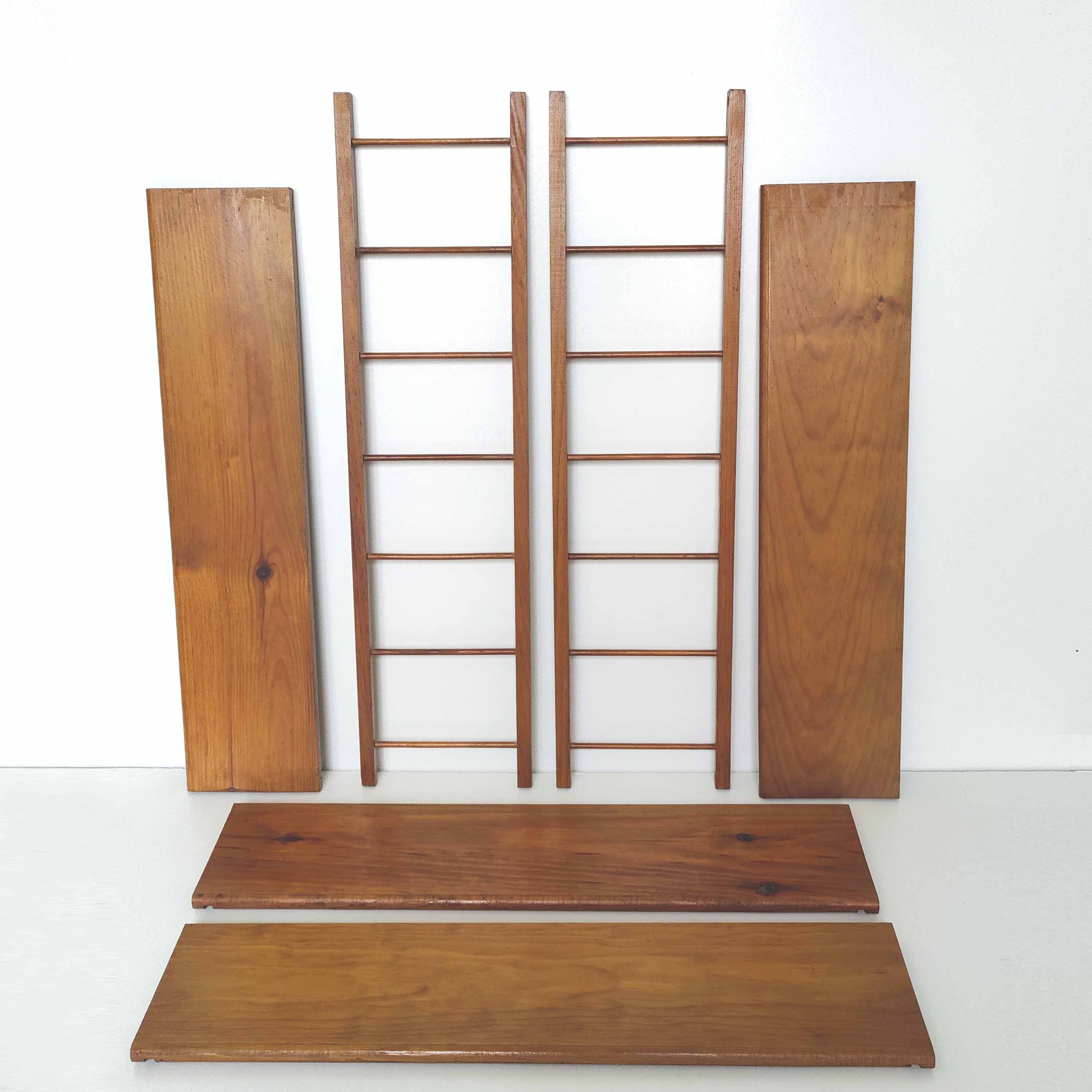 Vintage wood wall shelf