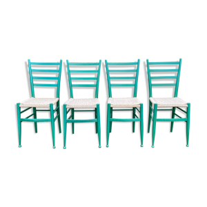 Lot de 4 chaises en bois