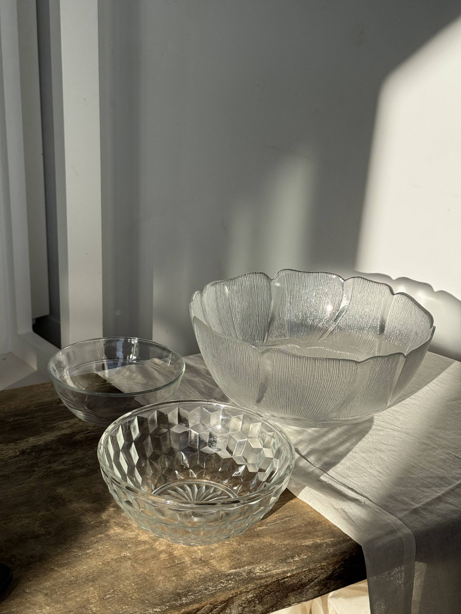 Petit saladier en verre vintage à motif de cubes