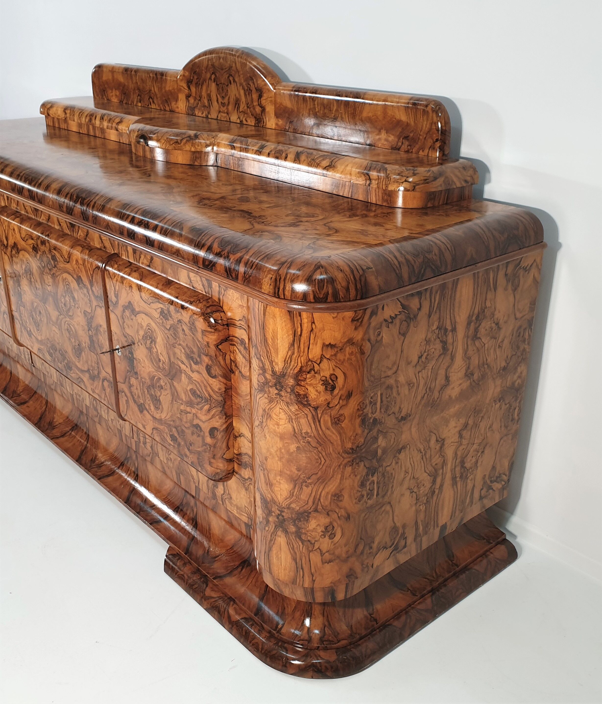 Art Deco Walnut Veneer Buffet, 1940s