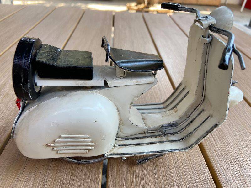 Decorative Toy in Painted Tin Scooter Vespa Piaggio 1955 collection "The Wasp"