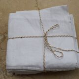 Set of 8 damask Linen napkins