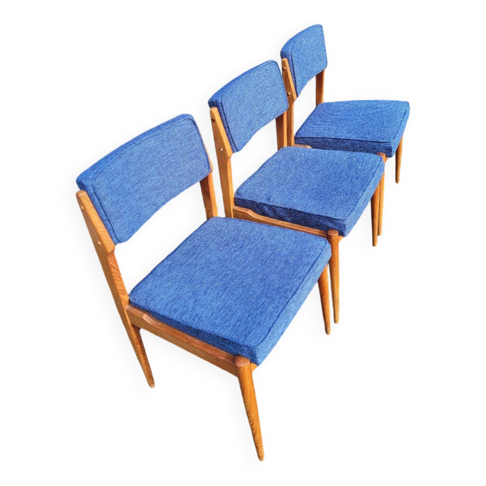 Set of 3 padded seat chairs