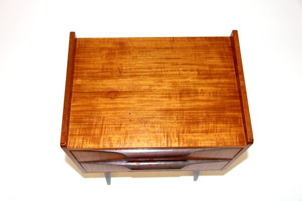 Table de chevet en teck, Suède, 1950
