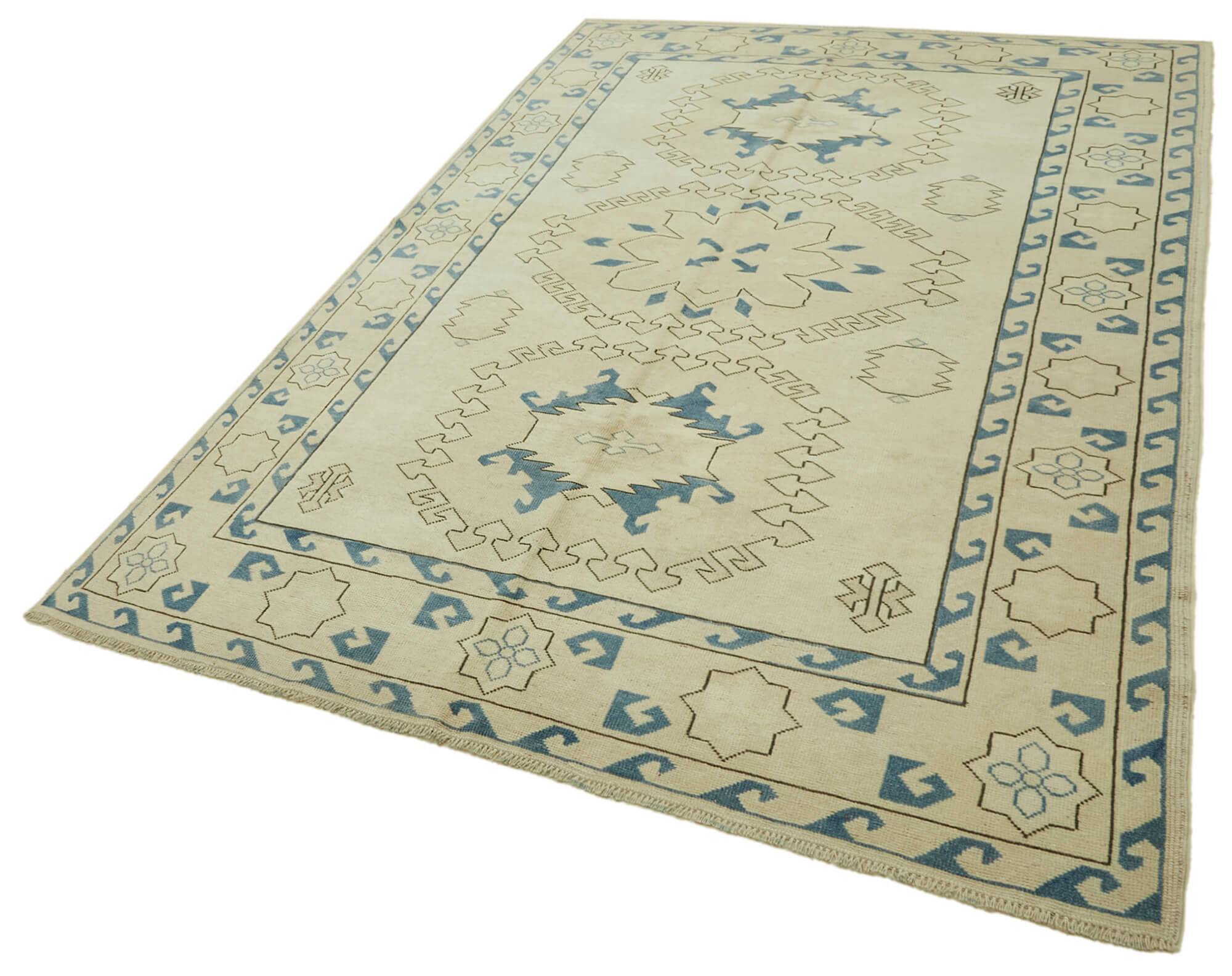 Turkish Vintage Anatolian Rug 203 cm x 312 cm