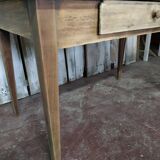 Farm table